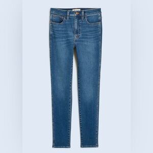 Petite 10" High-Rise Roadtripper Authentic Skinny Jeans